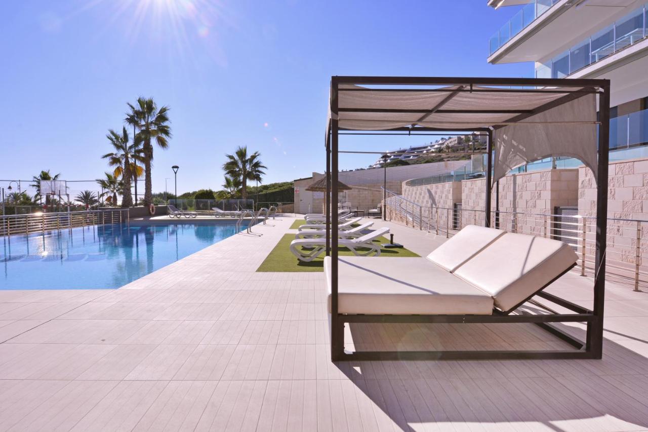 Beachfront Luxury Apartments By Nras アレナレス・デル・ソル エクステリア 写真