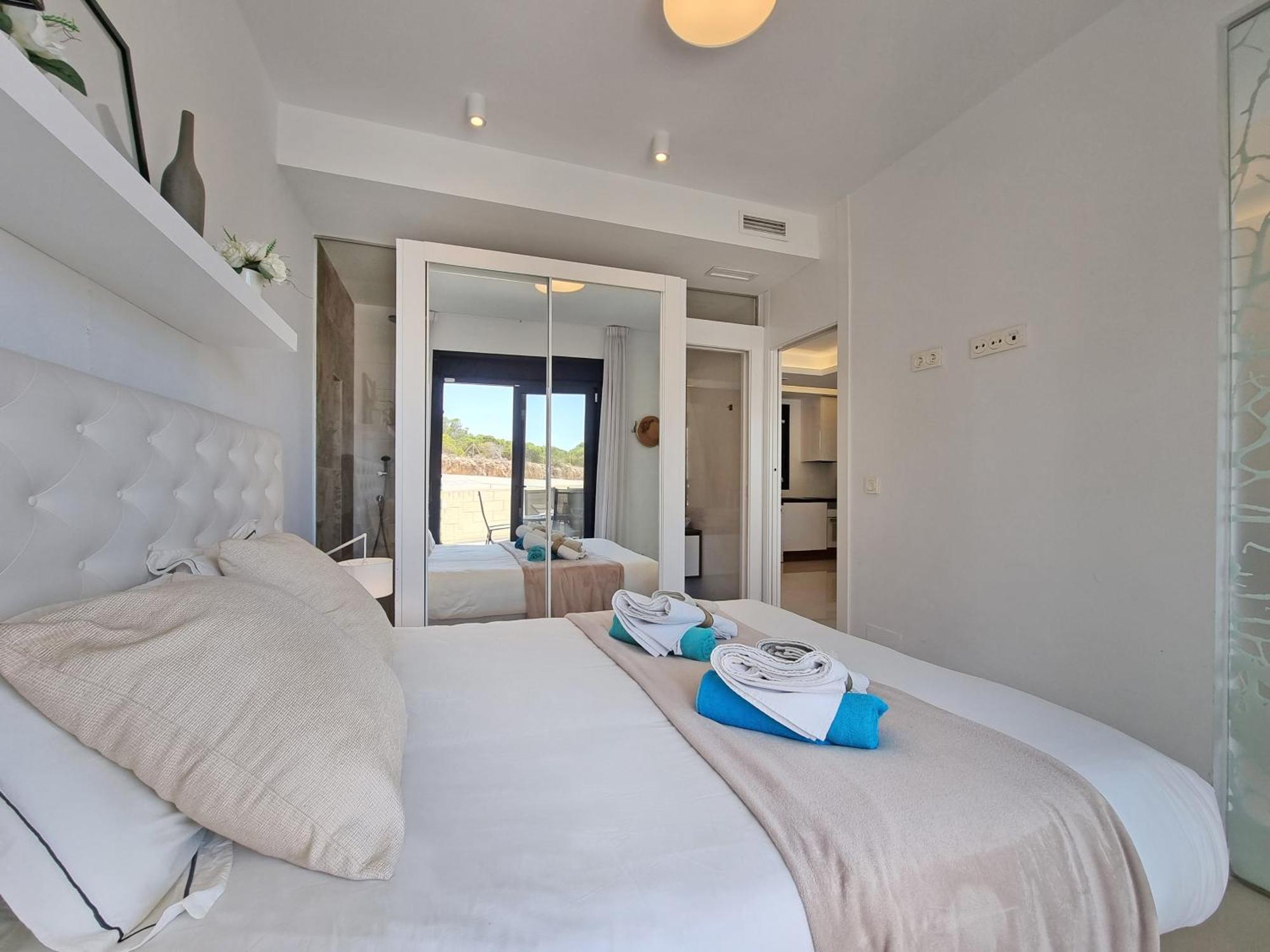Beachfront Luxury Apartments By Nras アレナレス・デル・ソル 部屋 写真