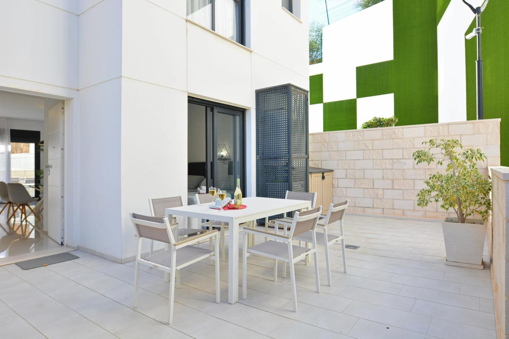 Beachfront Luxury Apartments By Nras アレナレス・デル・ソル 部屋 写真
